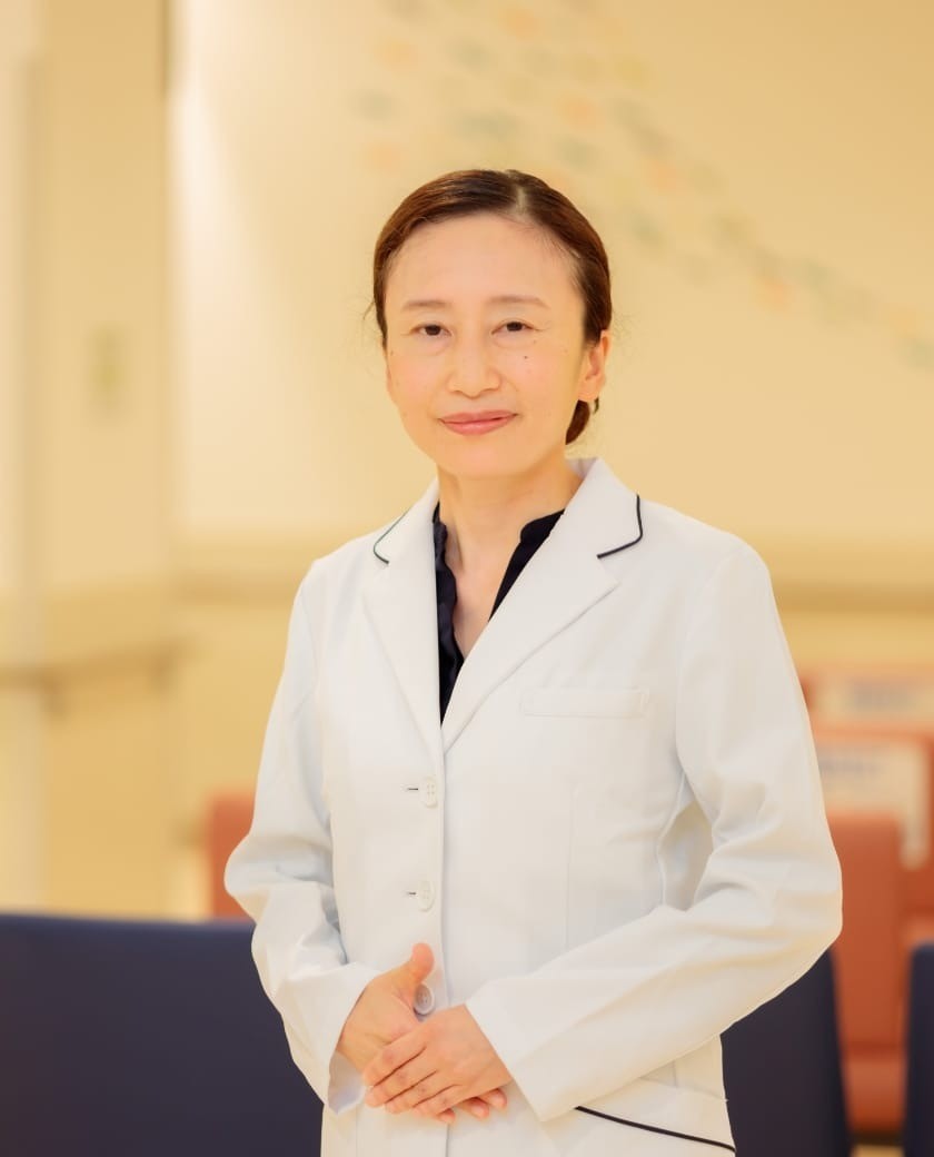 長坂 康子